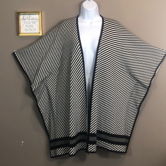 Lane Bryant Strip Open Front Shawl Wrap Oversize OS - Picture 6 of 6